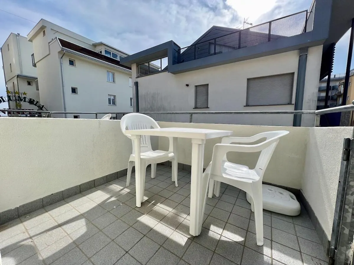 Appartamento HOME Agenzia Immobiliare - Villa Bianca Lido di Jesolo Italia